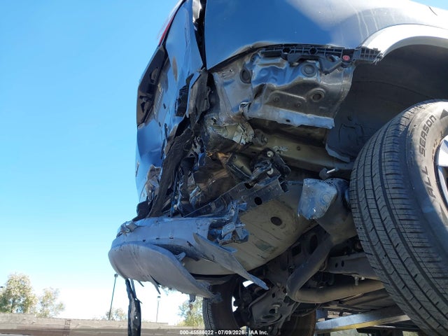 Toyota RAV4 LE 2016 JTMZFREV9GJ066405 Image 17