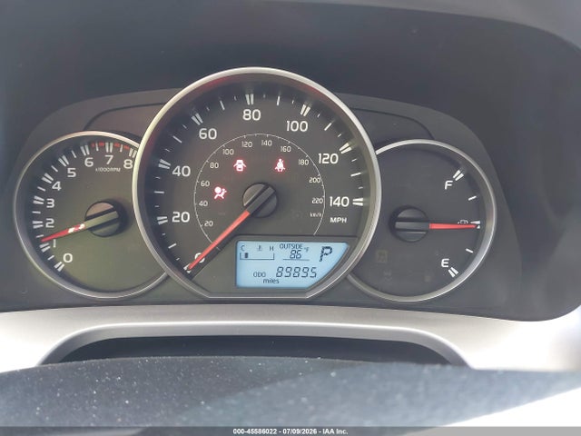 Toyota RAV4 LE 2016 JTMZFREV9GJ066405 Image 7