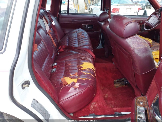 Продажа на аукционе авто 1990 Lincoln Town Car Signature, vin: 1LNLM82FXLY631101, номер лота: 45586072