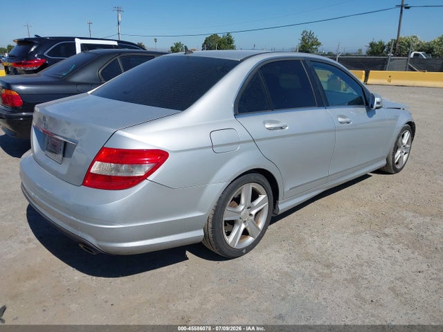 Продаж на аукціоні авто 2010 Mercedes-benz C 300 Luxury/sport, vin: WDDGF5EB8AF426172, номер лоту: 45586078
