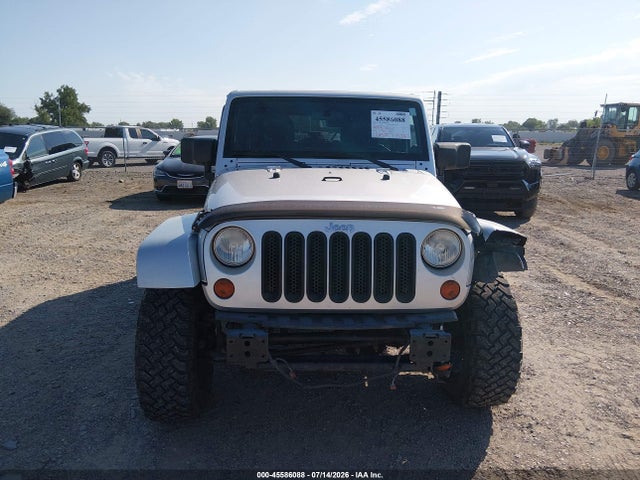Aukcja sprzedaży 2011 Jeep Wrangler Unlimited 70th Anniversary, vin: 1J4BA7H10BL590966, numer aukcji: 45586088