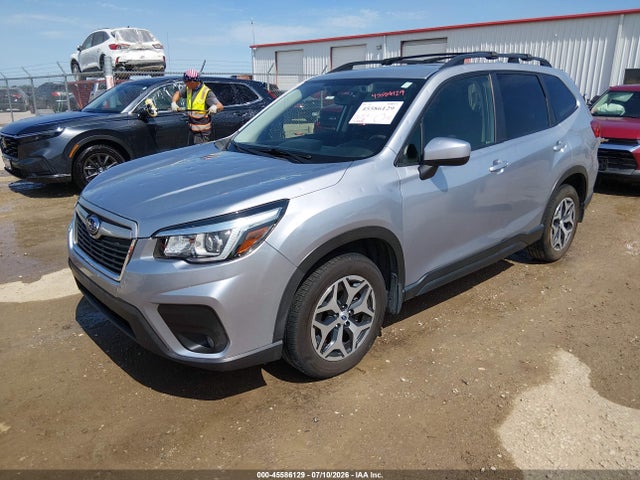 Subaru Forester Premium 2019 JF2SKAGC8KH448887 Image 2