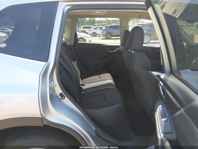 Subaru Forester Premium 2019 JF2SKAGC8KH448887 Image 8