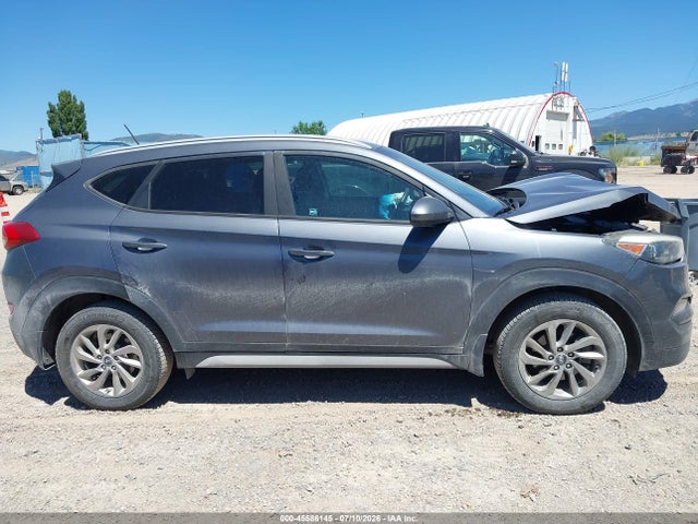2017 Hyundai Tucson Se მანქანა იყიდება აუქციონზე, vin: KM8J3CA43HU389439, აუქციონის ნომერი: 45586145
