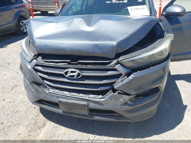 2017 Hyundai Tucson Se მანქანა იყიდება აუქციონზე, vin: KM8J3CA43HU389439, აუქციონის ნომერი: 45586145