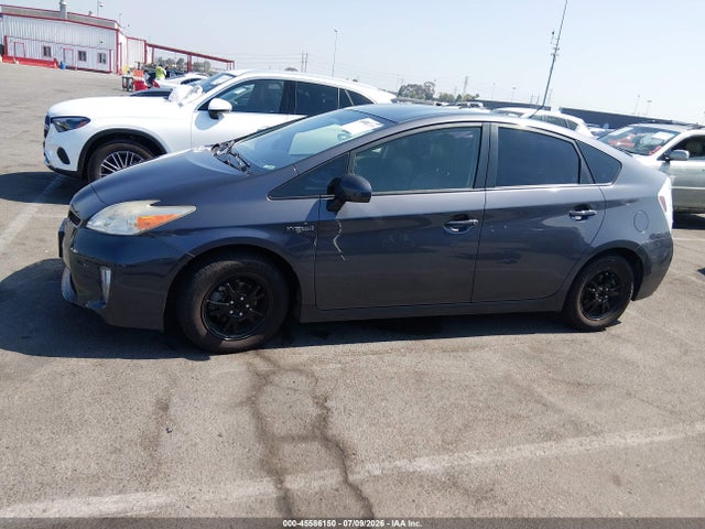 Toyota Prius Two 2015 JTDKN3DU9F1987323 Image 14