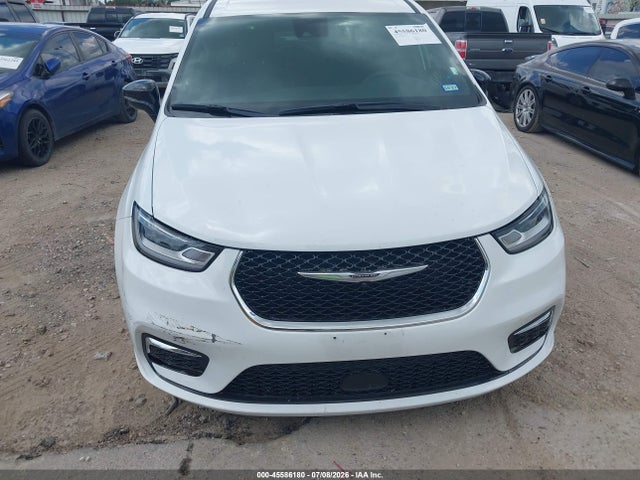 Продаж на аукціоні авто 2025 Chrysler Pacifica Select, vin: 2C4RC1BG5SR569773, номер лоту: 45586180