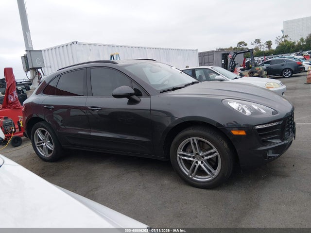 2017 Porsche Macan მანქანა იყიდება აუქციონზე, vin: WP1AA2A57HLB83655, აუქციონის ნომერი: 45586203