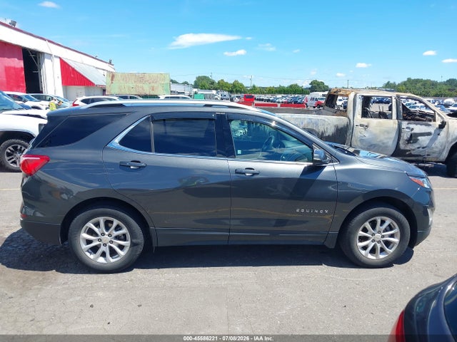 Chevrolet EQUINOX LT 2018 2GNAXSEV9J6324158 Image 13