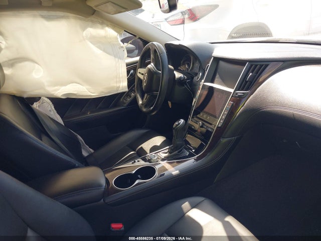 45586235 :رقم المزاد ، JN1EV7APXKM511712 vin ، 2019 Infiniti Q50 3.0t Luxe مزاد بيع