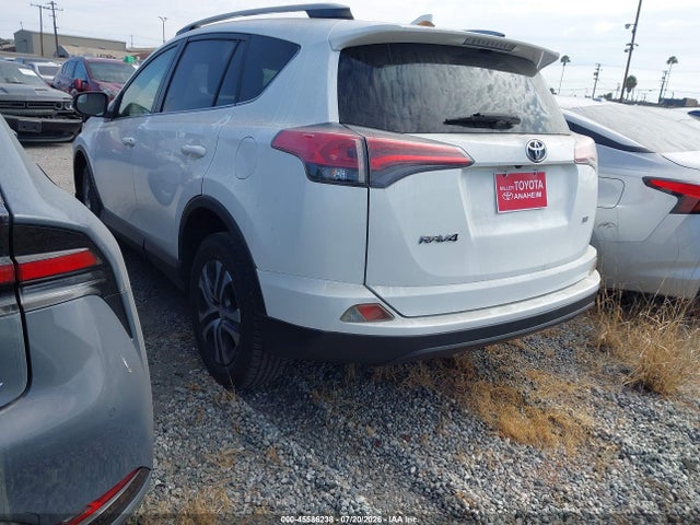 Toyota RAV4 LE 2017 JTMZFREV6HJ703560 Image 3
