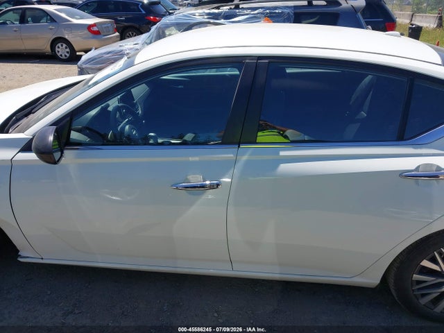 1N4BL4DV7SN357524 Nissan Altima Sv Fwd