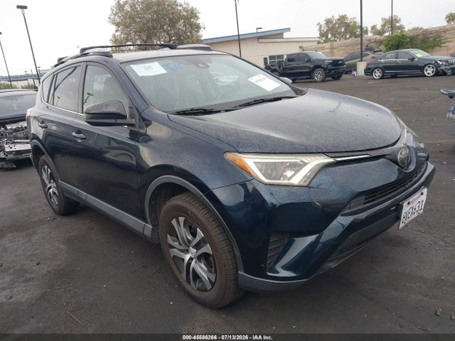 Продажа на аукционе авто 2018 Toyota Rav4 Le, vin: JTMZFREV9JJ174143, номер лота: 45586266