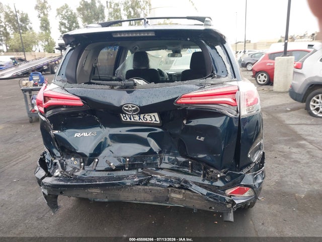 Toyota RAV4 LE 2018 JTMZFREV9JJ174143 Image 17