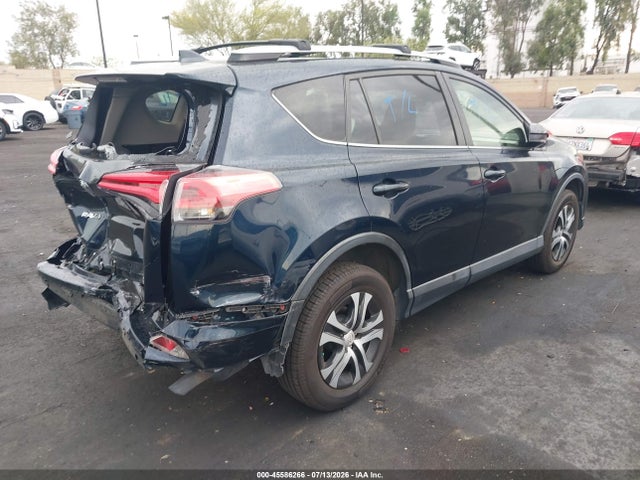Toyota RAV4 LE 2018 JTMZFREV9JJ174143 Image 4