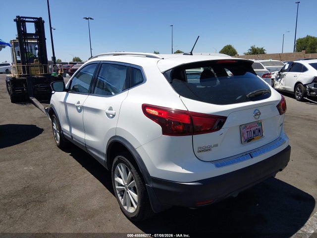 JN1BJ1CP4HW001815 Nissan Rogue Sport Sv