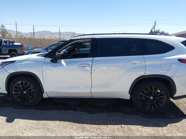 Toyota Highlander Xse 2023 5TDKDRBH4PS000935 Image 14