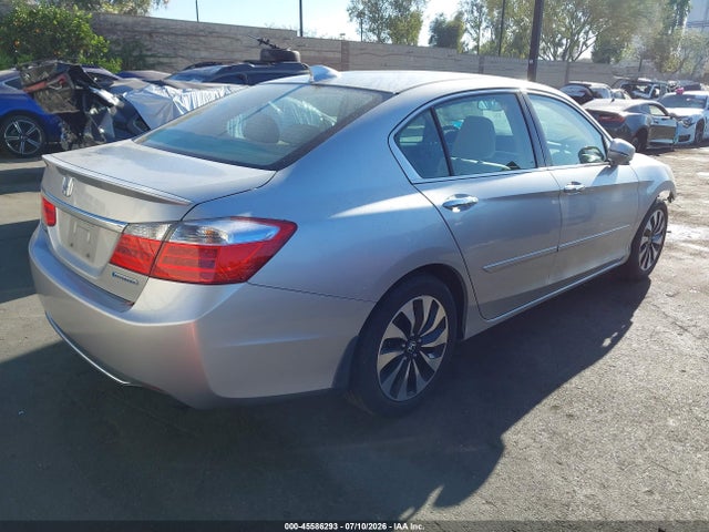 Honda ACCORD HYBRID 2014 1HGCR6F37EA000345 Image 4