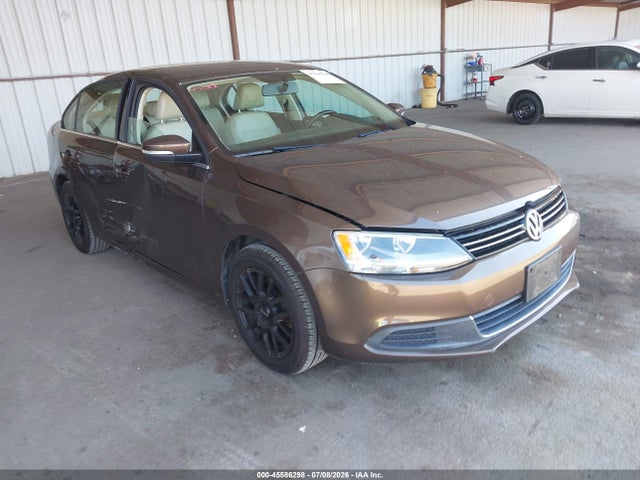 45586298 :رقم المزاد ، 3VWDP7AJ7DM388969 vin ، 2013 Volkswagen Jetta 2.5l Se مزاد بيع