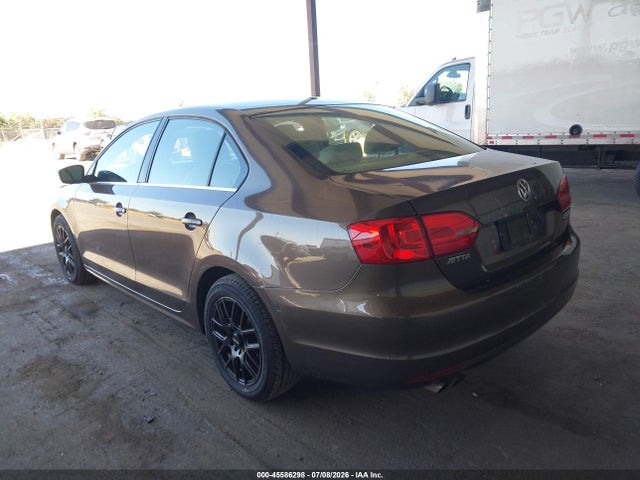 45586298 :رقم المزاد ، 3VWDP7AJ7DM388969 vin ، 2013 Volkswagen Jetta 2.5l Se مزاد بيع