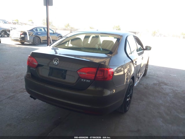 45586298 :رقم المزاد ، 3VWDP7AJ7DM388969 vin ، 2013 Volkswagen Jetta 2.5l Se مزاد بيع