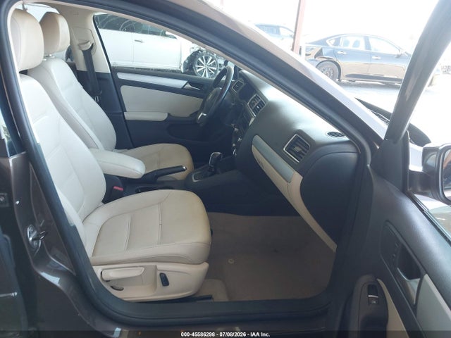 45586298 :رقم المزاد ، 3VWDP7AJ7DM388969 vin ، 2013 Volkswagen Jetta 2.5l Se مزاد بيع
