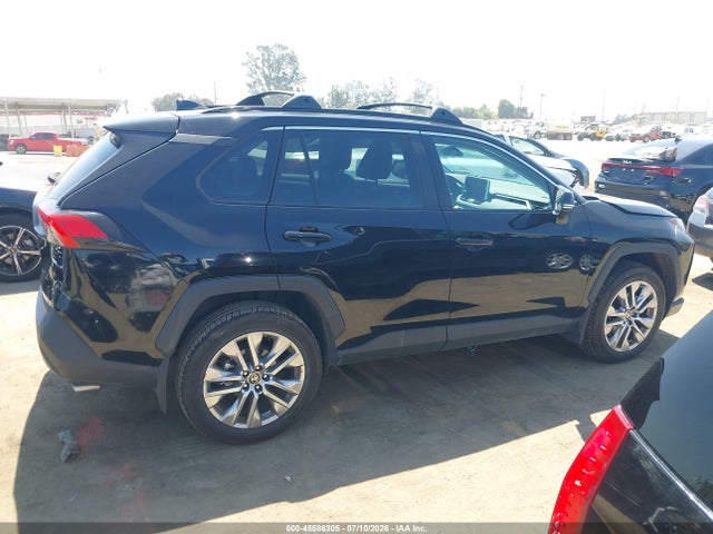 Toyota Rav4 Xle Premium 2024 2T3C1RFV2RC258502 Image 13