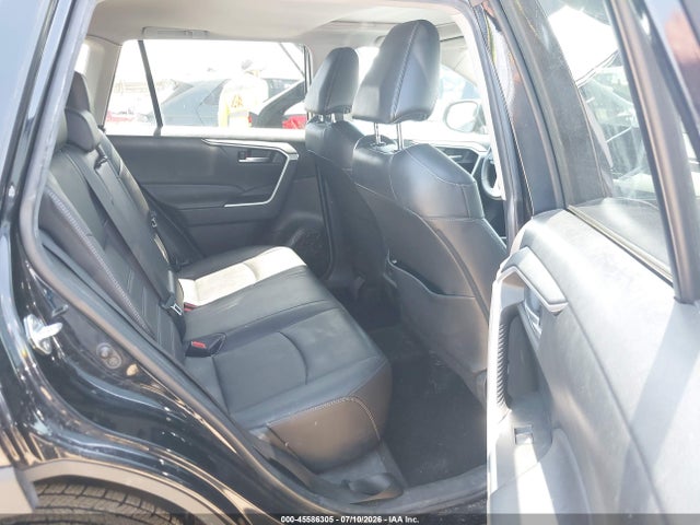 Toyota Rav4 Xle Premium 2024 2T3C1RFV2RC258502 Image 8