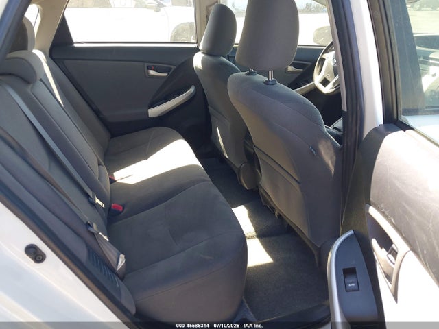 Toyota Prius Two 2015 JTDKN3DU9F0469072 Image 8