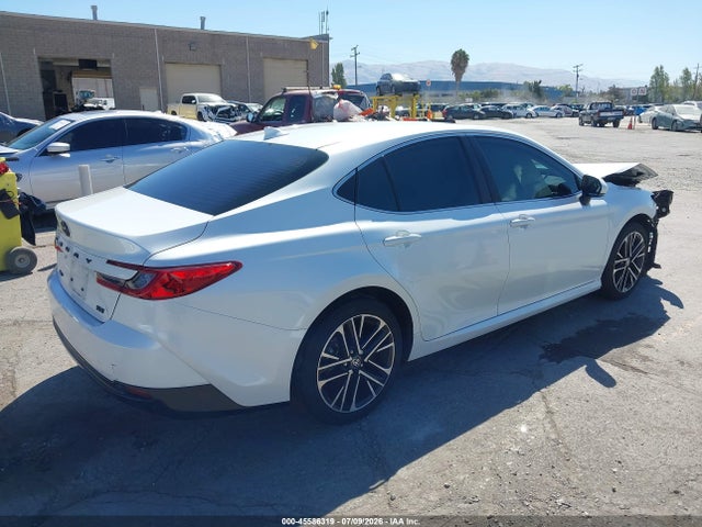 Toyota CAMRY XLE 2025 4T1DAACKXSU070193 Image 4