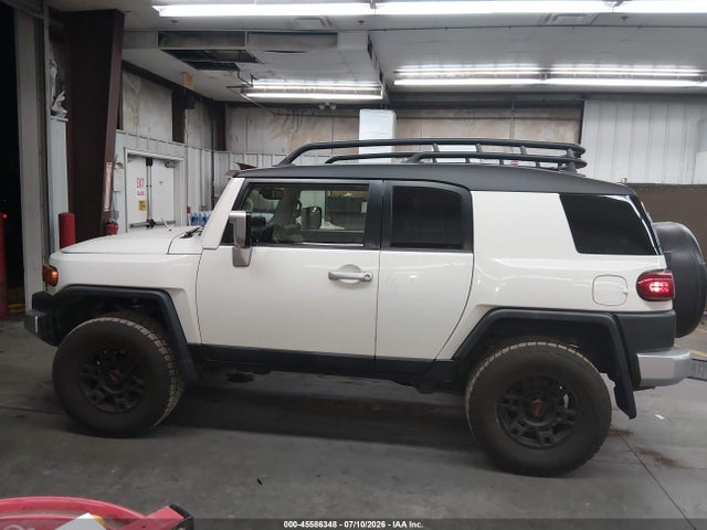 JTEBU4BFXEK183372 Toyota FJ Cruiser