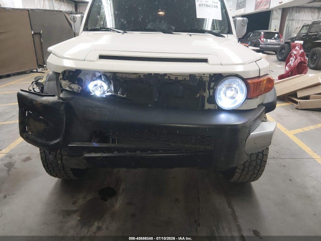 JTEBU4BFXEK183372 Toyota FJ Cruiser