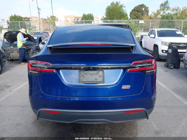 Tesla Model X Plaid Tri Motor All-wheel Drive 2023 7SAXCBE69PF396099 Image 16