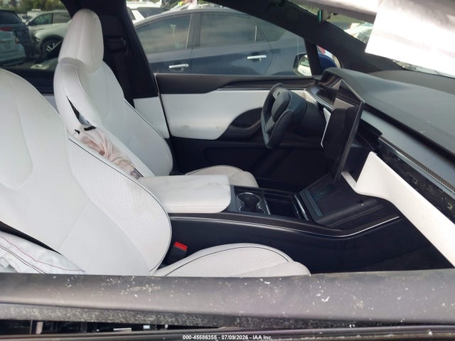 Tesla Model X Plaid Tri Motor All-wheel Drive 2023 7SAXCBE69PF396099 Image 5