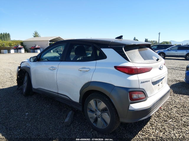 2021 Hyundai Kona Electric Sel მანქანა იყიდება აუქციონზე, vin: KM8K23AG1MU129035, აუქციონის ნომერი: 45586362