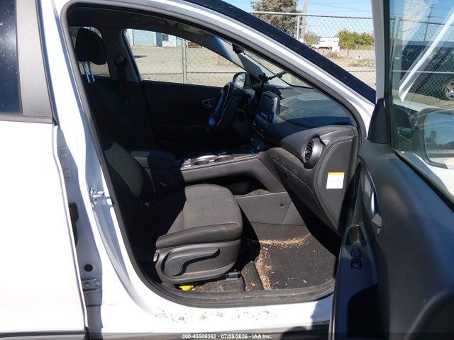 2021 Hyundai Kona Electric Sel მანქანა იყიდება აუქციონზე, vin: KM8K23AG1MU129035, აუქციონის ნომერი: 45586362