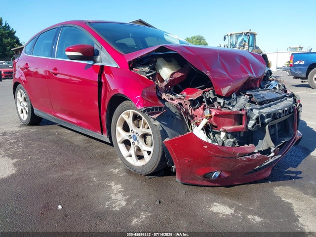 45586382 :رقم المزاد ، 1FADP3N26DL382814 vin ، 2013 Ford Focus Titanium مزاد بيع