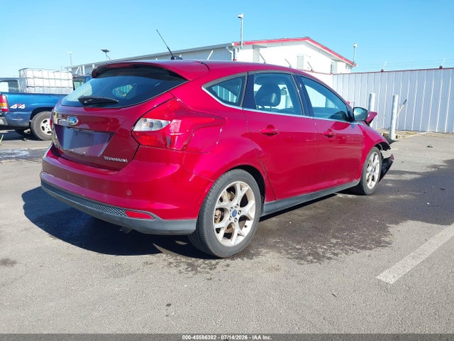 45586382 :رقم المزاد ، 1FADP3N26DL382814 vin ، 2013 Ford Focus Titanium مزاد بيع