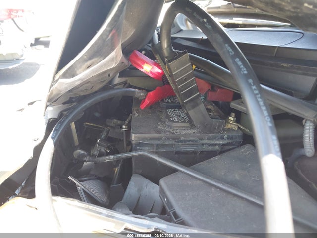 JTKKUPB46E1045668 Scion XD