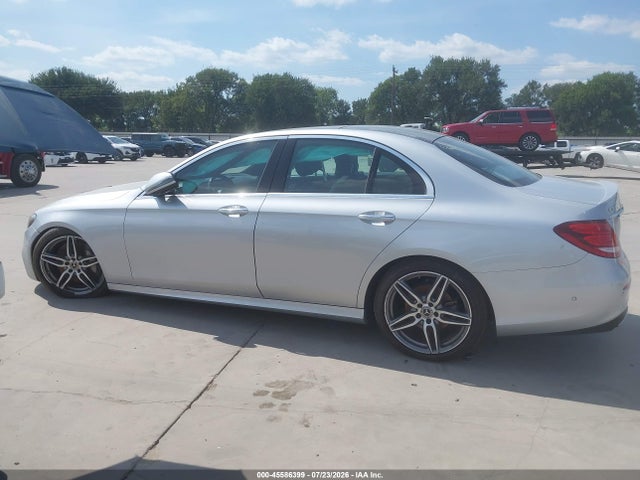 Aukcja sprzedaży 2019 Mercedes-benz E 300, vin: WDDZF4JBXKA496621, numer aukcji: 45586399