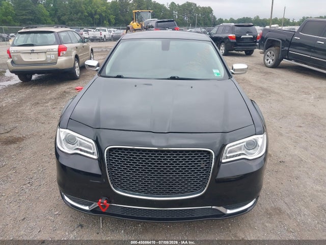 Chrysler 300 Limited 2017 2C3CCAAG2HH506057 Image 12