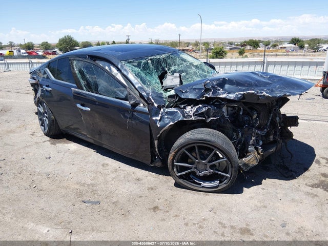 2019 1N4BL4DV8KC126904 main image