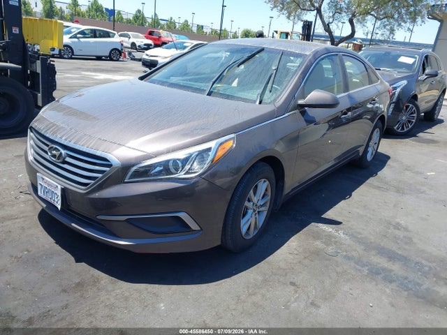 Hyundai SONATA SE 2017 5NPE24AF0HH474216 Image 2