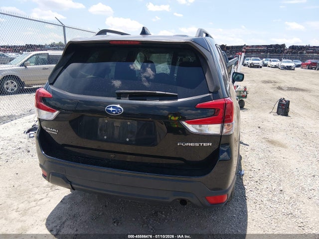 45586476 :رقم المزاد ، JF2SKAJC0MH564922 vin ، 2021 Subaru Forester Premium مزاد بيع