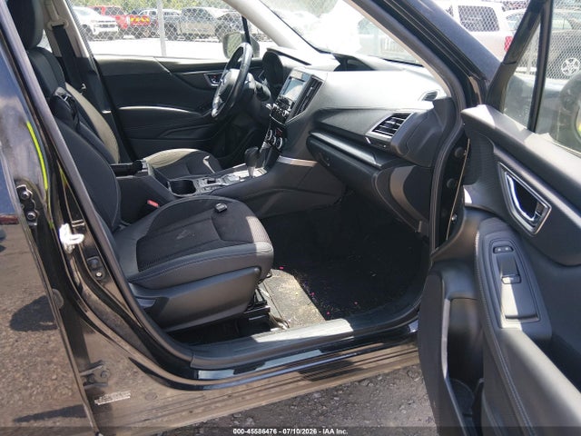 45586476 :رقم المزاد ، JF2SKAJC0MH564922 vin ، 2021 Subaru Forester Premium مزاد بيع