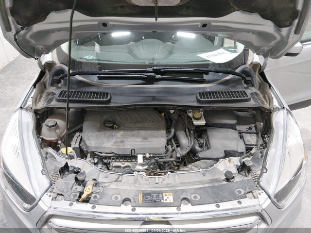 1FMCU9GD0JUD08922 Ford ESCAPE SE