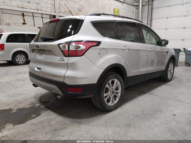 1FMCU9GD0JUD08922 Ford ESCAPE SE