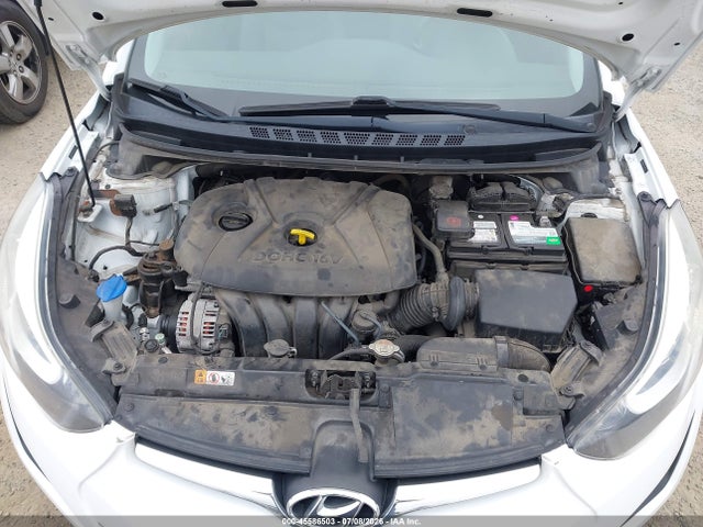 5NPDH4AE5FH652376 Hyundai ELANTRA SE