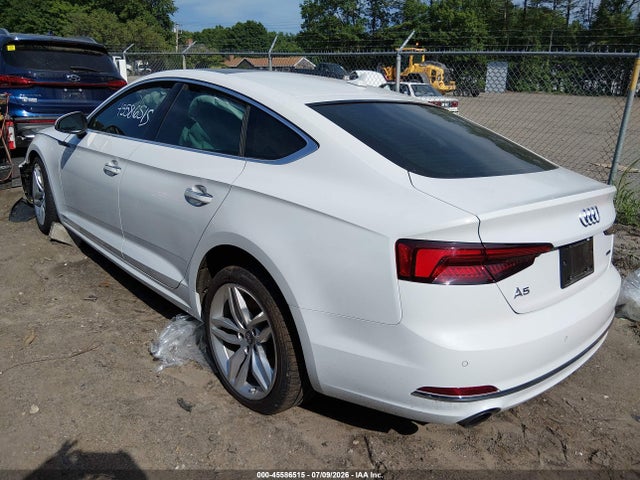 Продаж на аукціоні авто 2019 Audi A5 45 Premium, vin: WAUBNCF58KA071584, номер лоту: 45586515