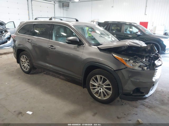 Продажа на аукционе авто 2016 Toyota Highlander Xle, vin: 5TDJKRFH0GS326193, номер лота: 45586535